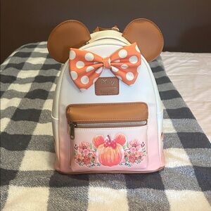Disney Minnie Mouse Kids Backpack - White and Tan